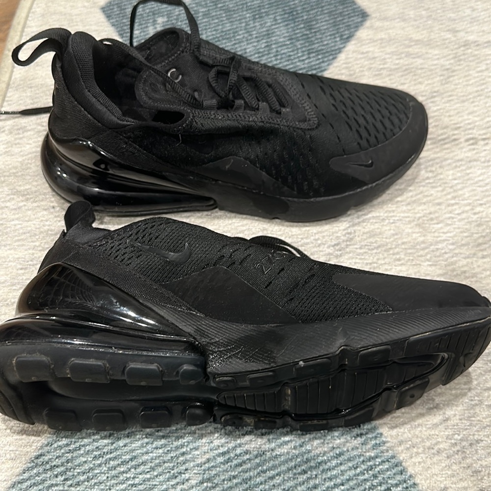 Nike Women’s Air Max 270 shoe